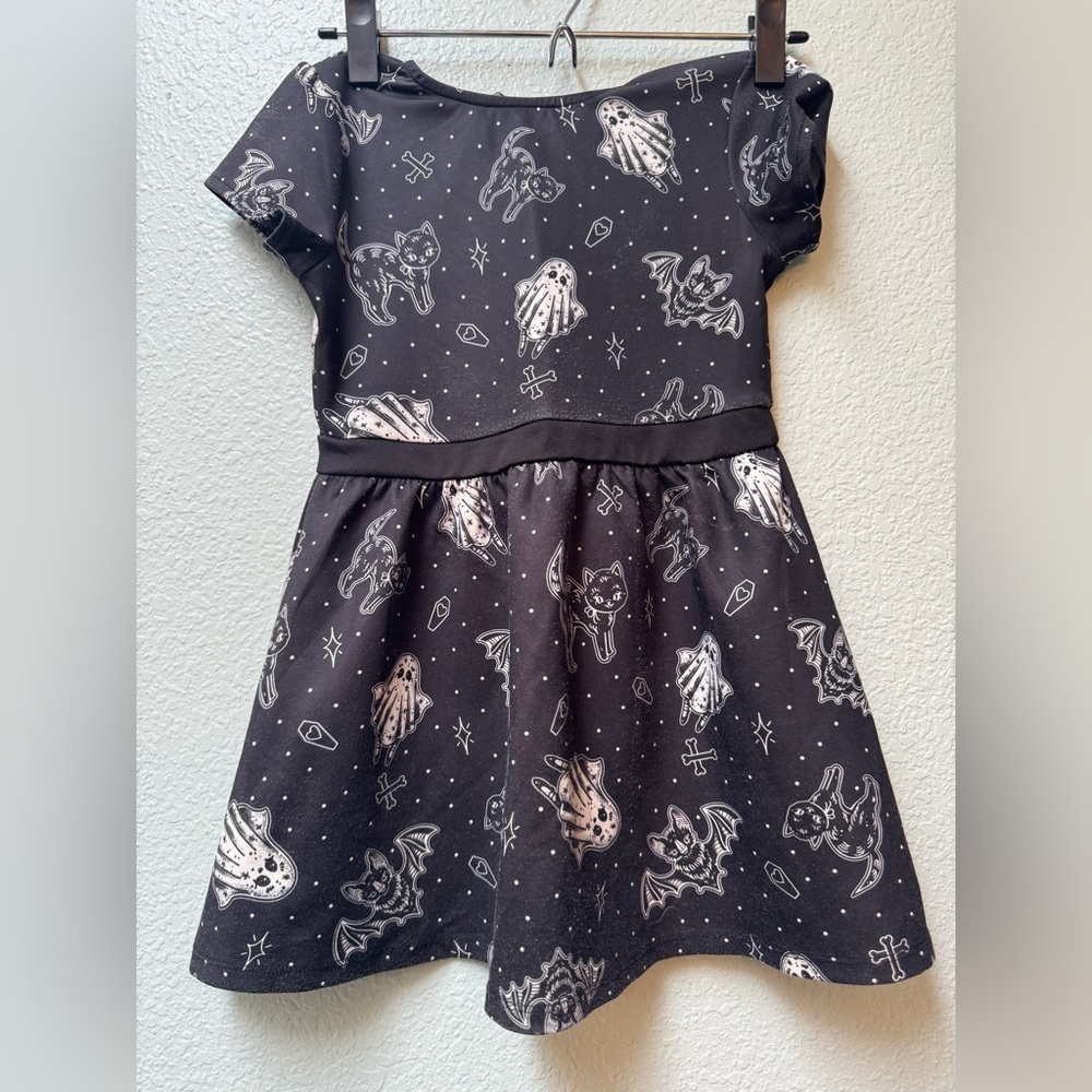 Sourpuss size 6T GUC  Black cat Kids Dress